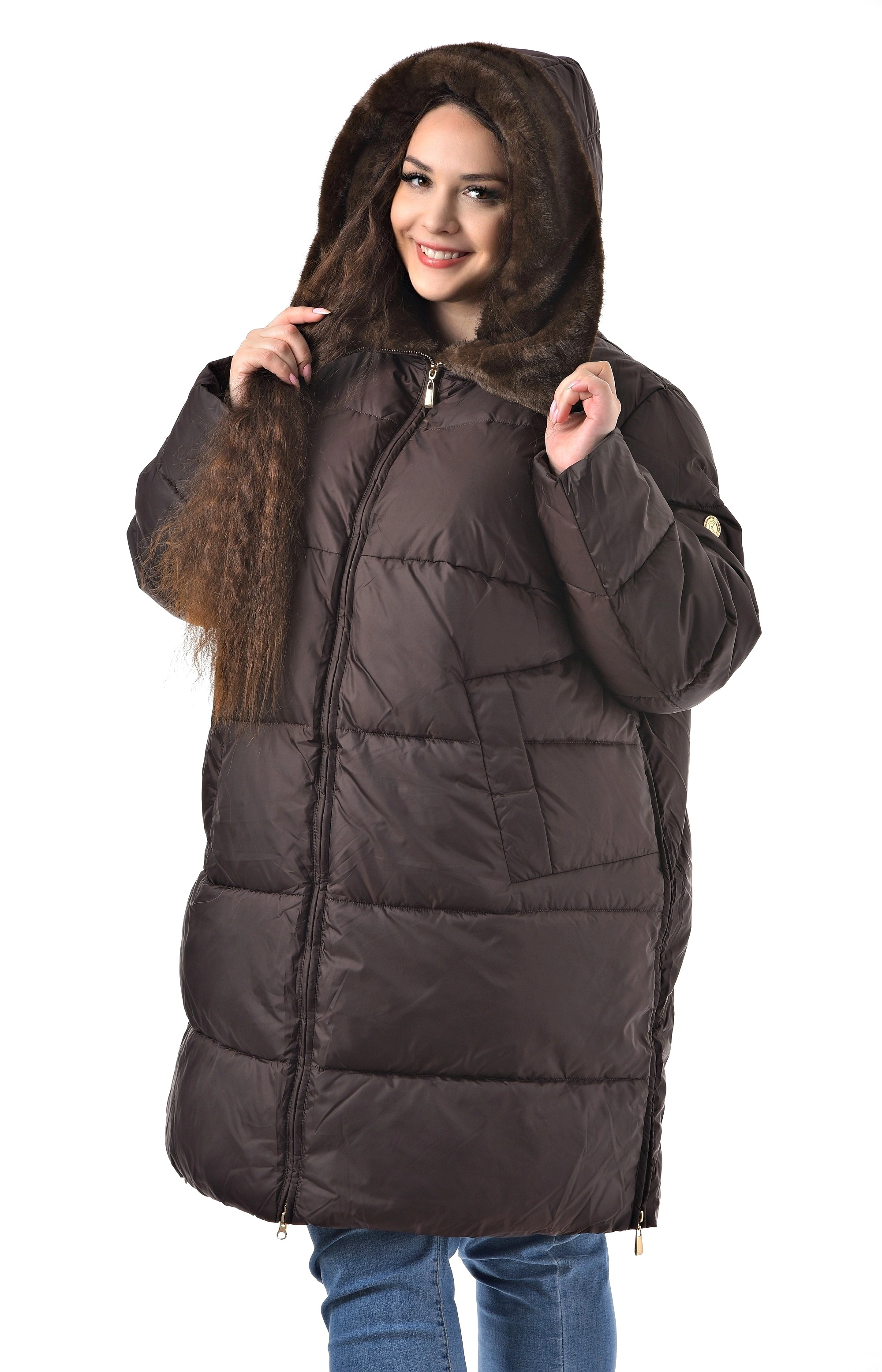 Коричневое пальто с мехом большого размера Коричневое пальто с мехом большого размера