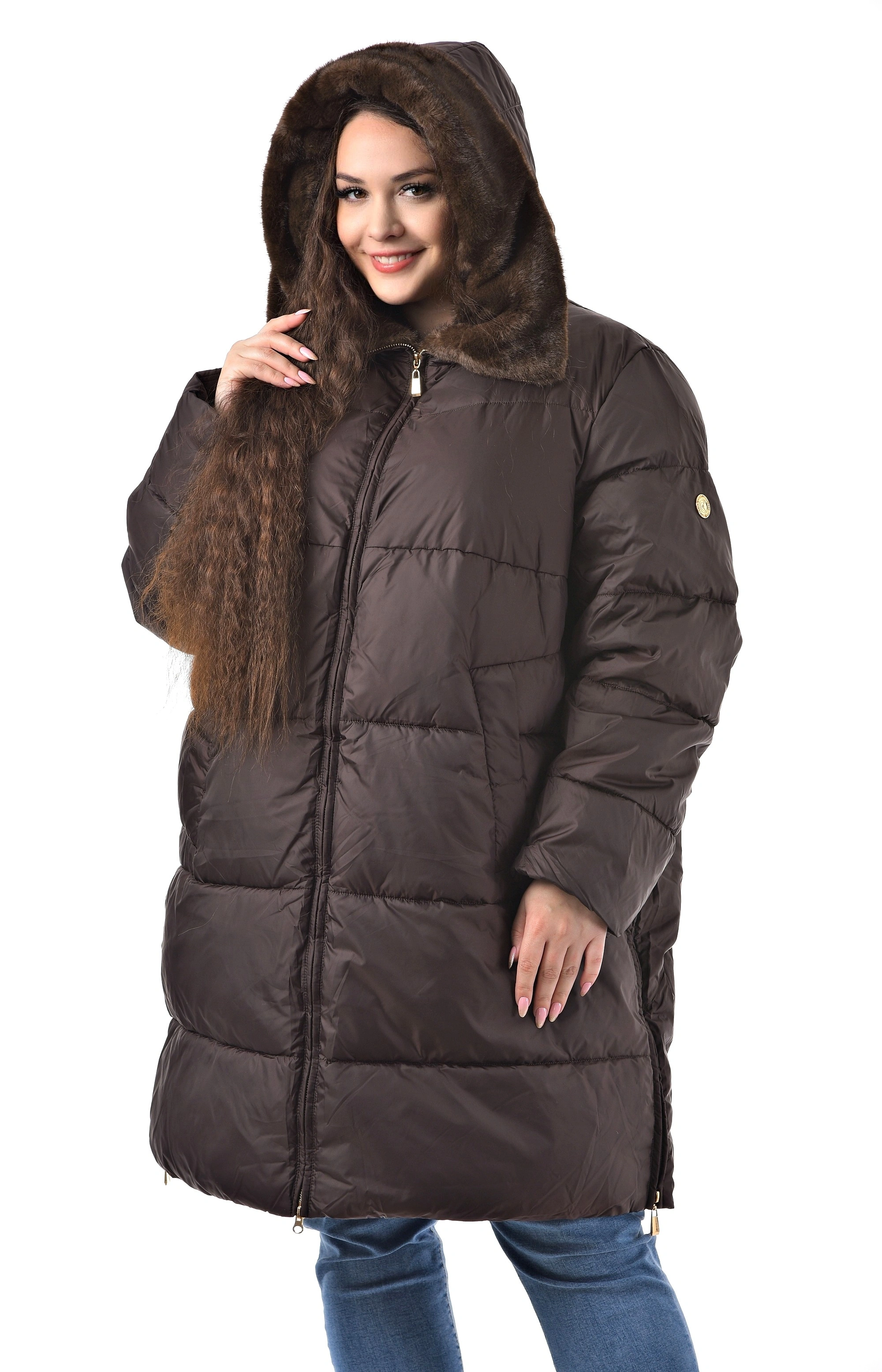 Коричневое пальто с мехом большого размера Коричневое пальто с мехом большого размера