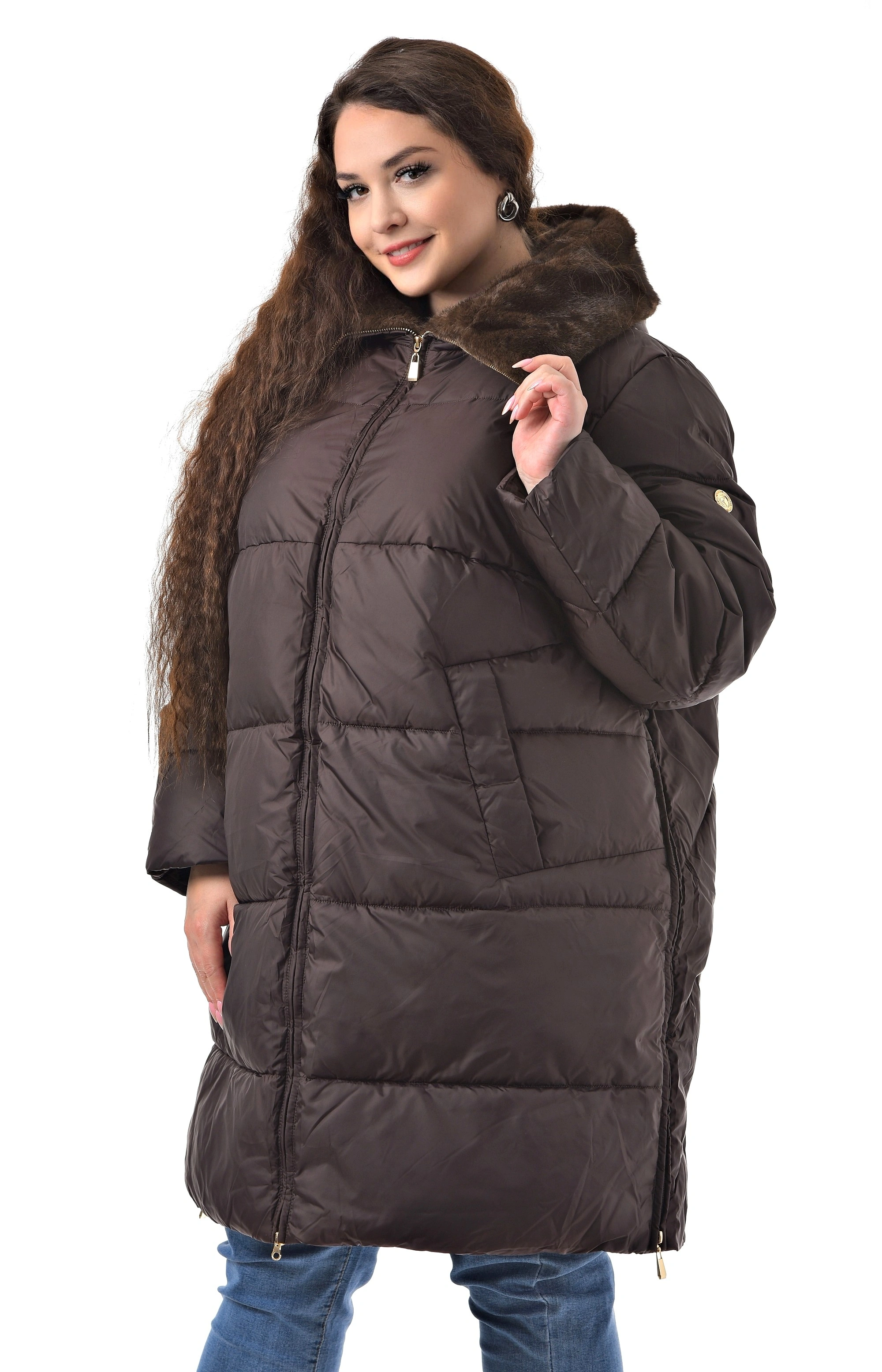 Коричневое пальто с мехом большого размера Коричневое пальто с мехом большого размера