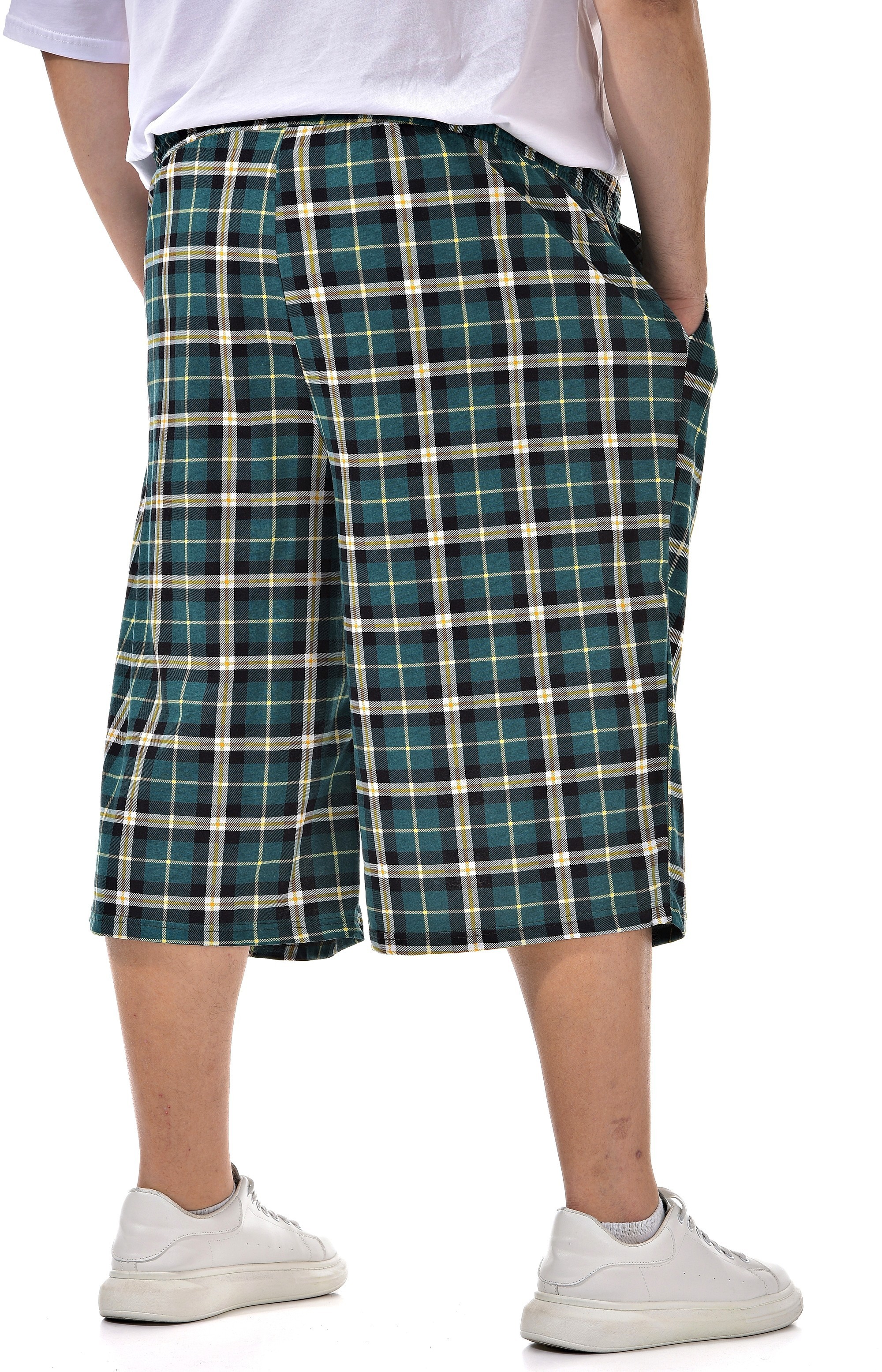 Домашние шорты в клетку большого размера Домашние шорты в клетку большого размера