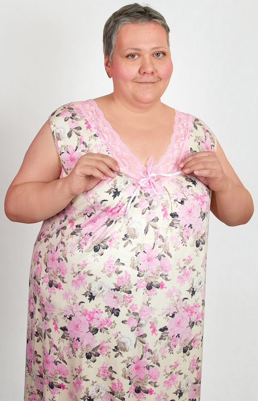 Ночная сорочка с розовым кружевом большого размера