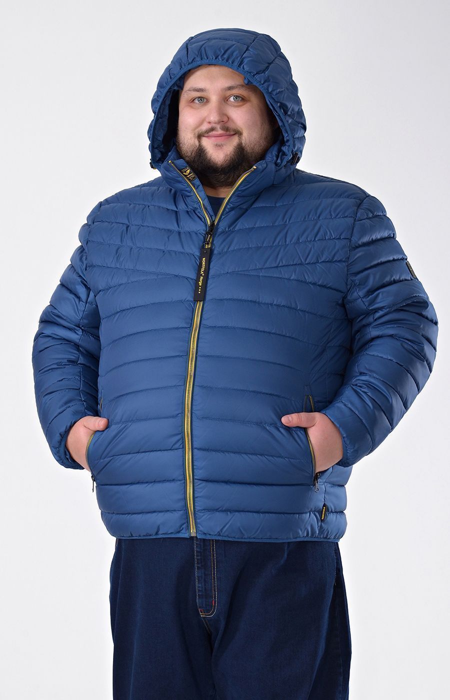 Зимняя куртка синего цвета стёганая большого размера