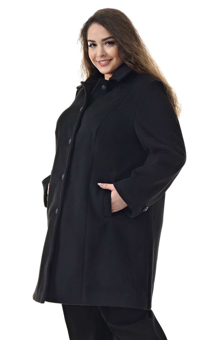 Пальто  чёрное большого размера
