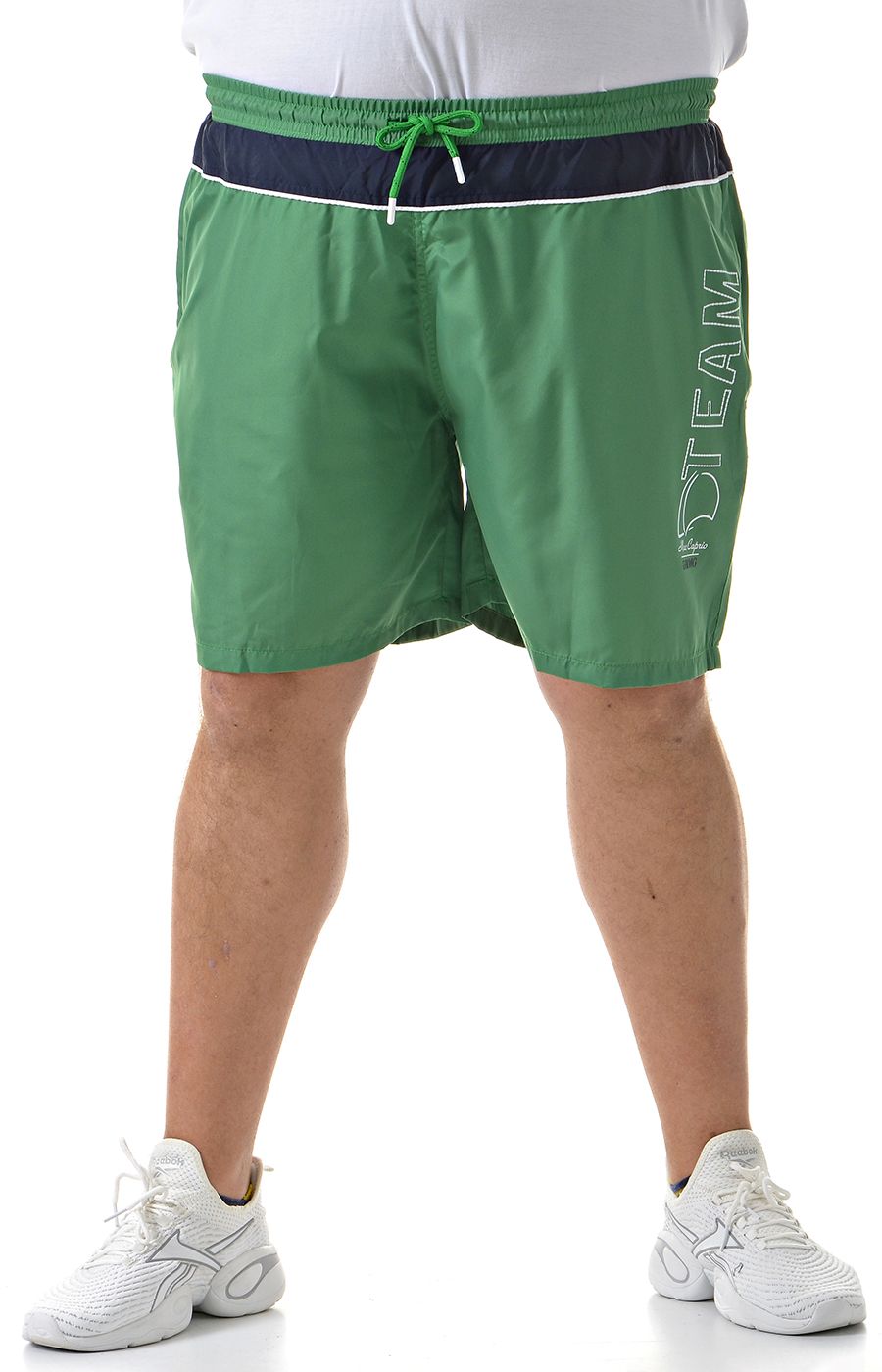 Купальные шорты зелёные большого размера