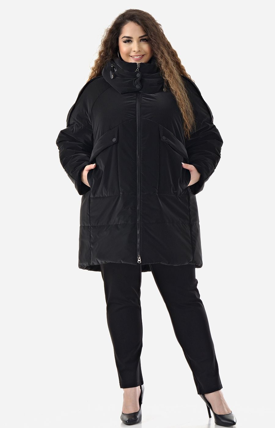 Куртка Надина с капюшоном большого размера