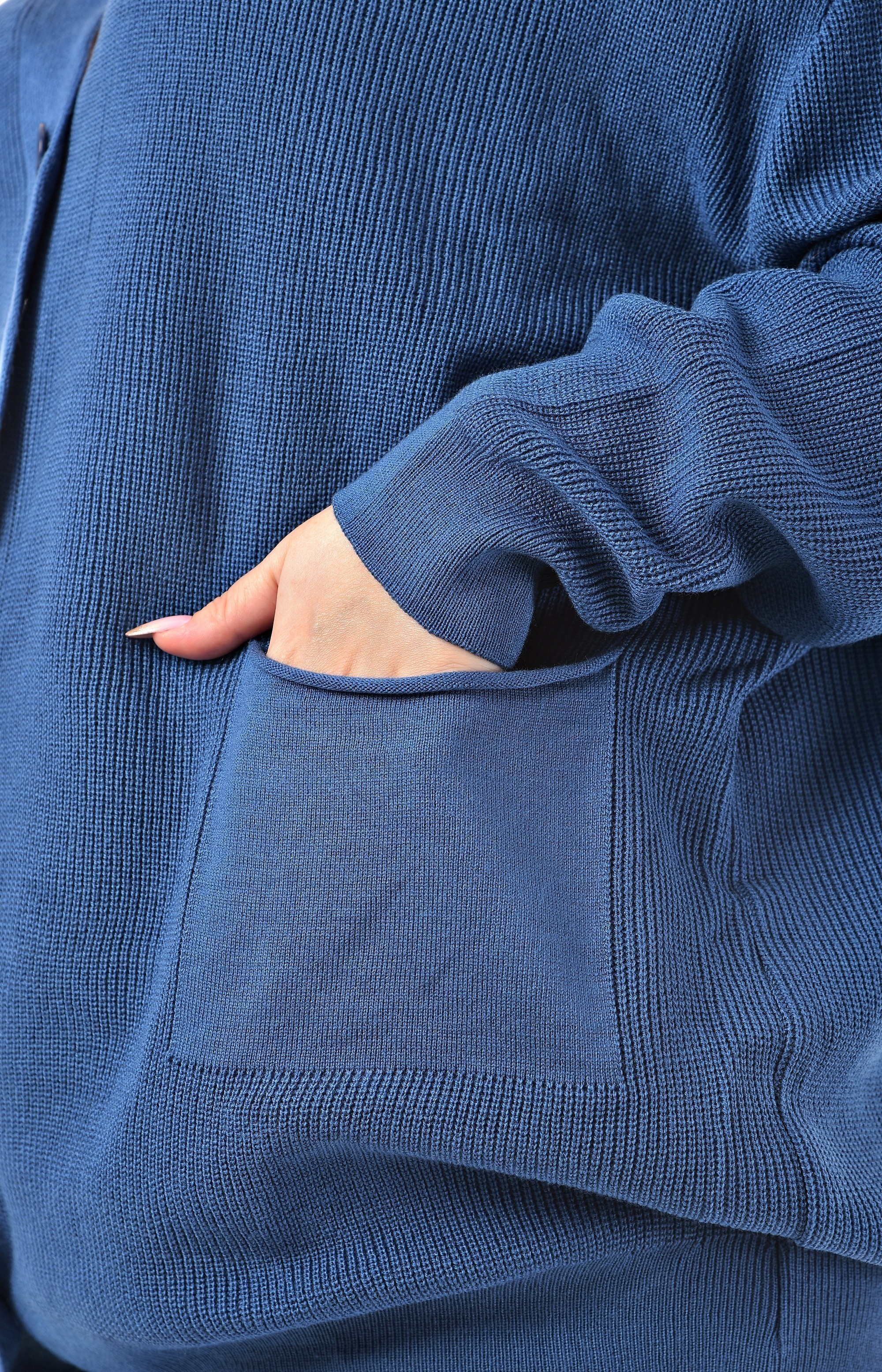 Кардиган трикотажный синий большого размера Кардиган трикотажный синий большого размера