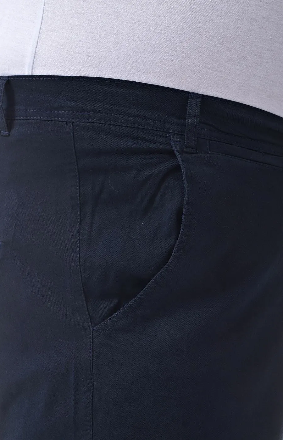 Брюки джинсового кроя синего цвета большого размера