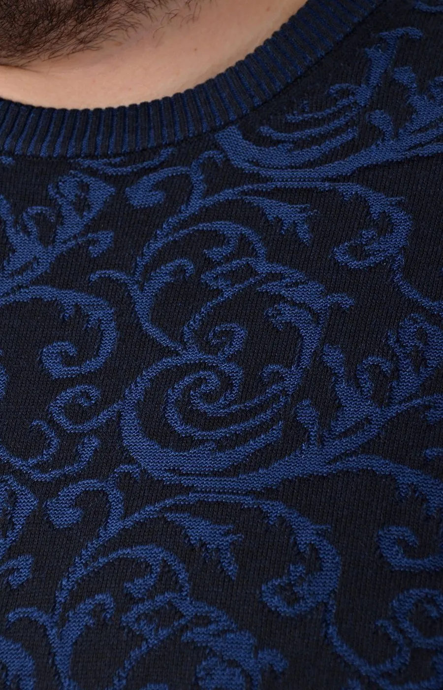 Джемпер синие узоры большого размера